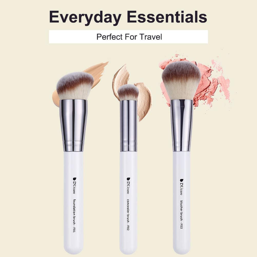 3Pcs Kabuki Makeup Brush Set, Foundation Contour Blush Concealer Brush, Travel Buffing Blending Brush for Liquid Cream Powder Face Makeup White
