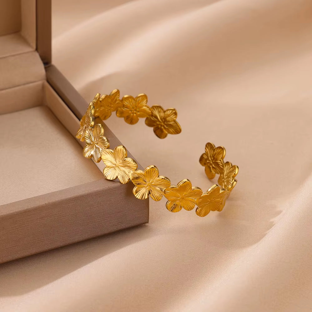 Flower Cuff Bracelet Bangle for Women Gold Color Flora Stainless Steel Bangles Casting Aesthetic Couple Wrist Jewelry Pulseras