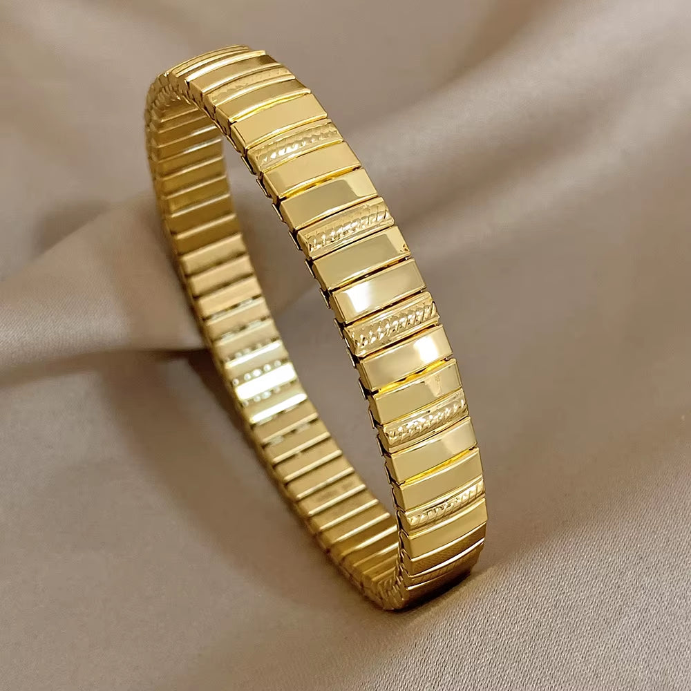 Waterproof Stainless Steel Bangles Bracelet 18K Plated Fashion Jewelry for Women Men Love Heart Flower Square Pattern Jewelry