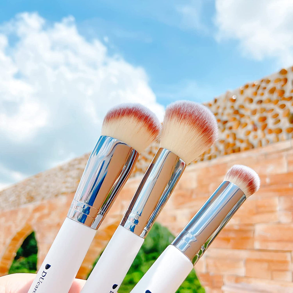 3Pcs Kabuki Makeup Brush Set, Foundation Contour Blush Concealer Brush, Travel Buffing Blending Brush for Liquid Cream Powder Face Makeup White
